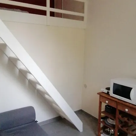 Sur La Bievre Apartamento